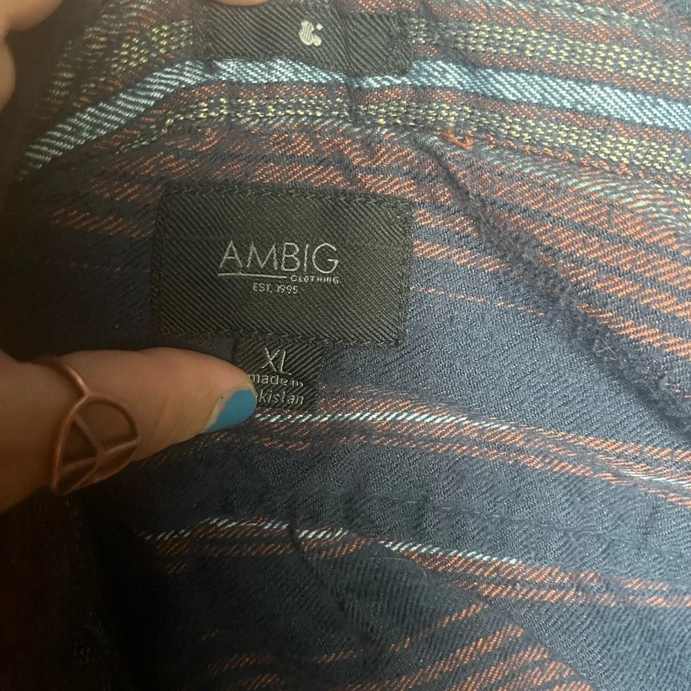 Men's AMBIG Striped Button-Up Long Sleeve Shirt Size XL